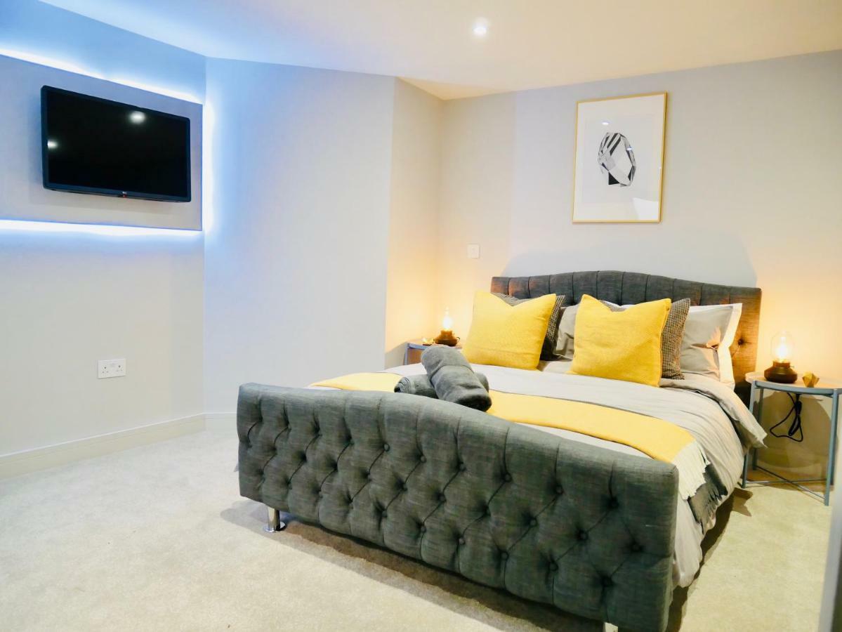 Luxury 3 Bedroom Apartment Near Bournemouth Beach & Poole エクステリア 写真
